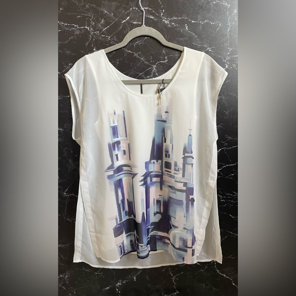 NWT Disney Parks Kingdom Couture Collection Castle Top Shirt SMALL